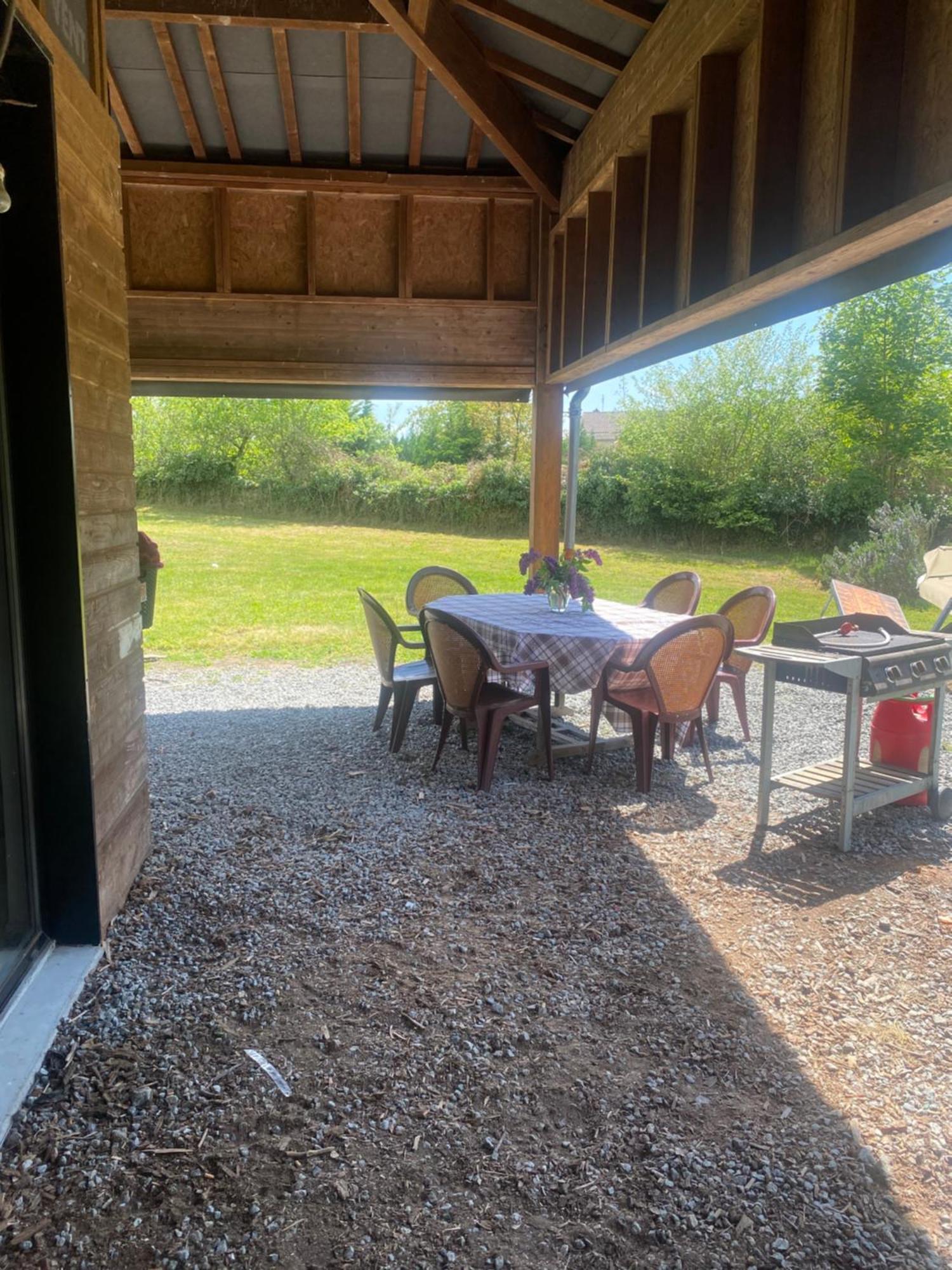 Villefavard Le Chalet De Thierry מראה חיצוני תמונה